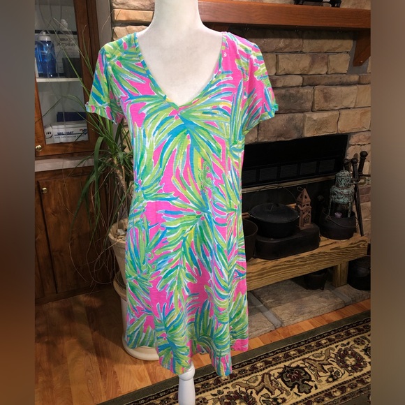 Lilly Pulitzer Dresses & Skirts - LILY PULITZER SIZE MEDIUM 100% COTTON V/NECK DRESS ROLLED SLEEVES SEE PICS